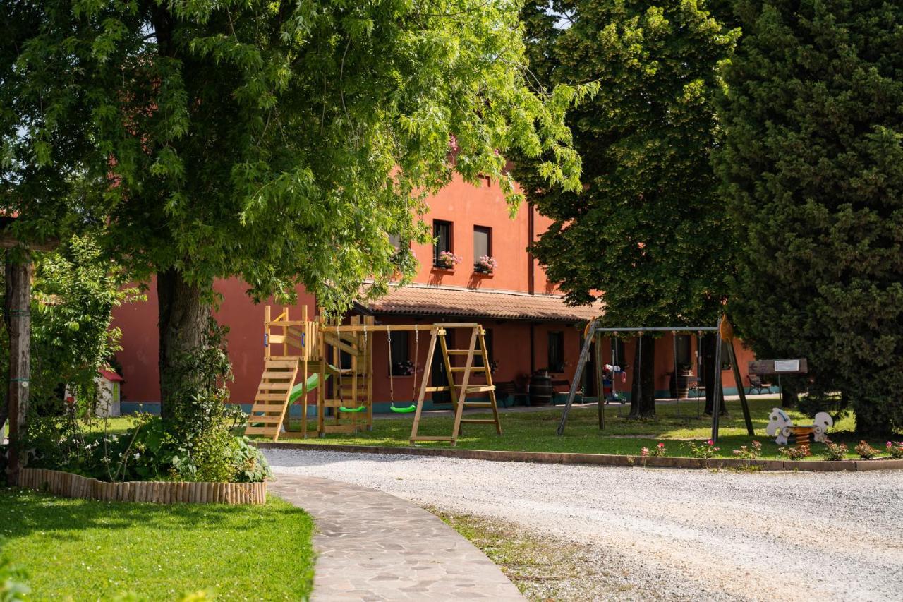 Agriturismo Isola Augusta Palazzolo dello Stella Exterior foto