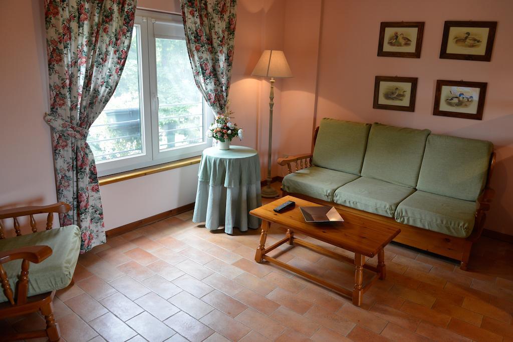 Agriturismo Isola Augusta Palazzolo dello Stella Habitación foto